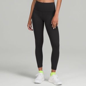 black lululemon leggings